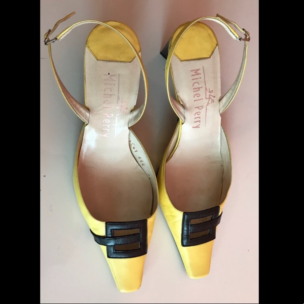 Michel Perry kitten heel shoes in yellow 36